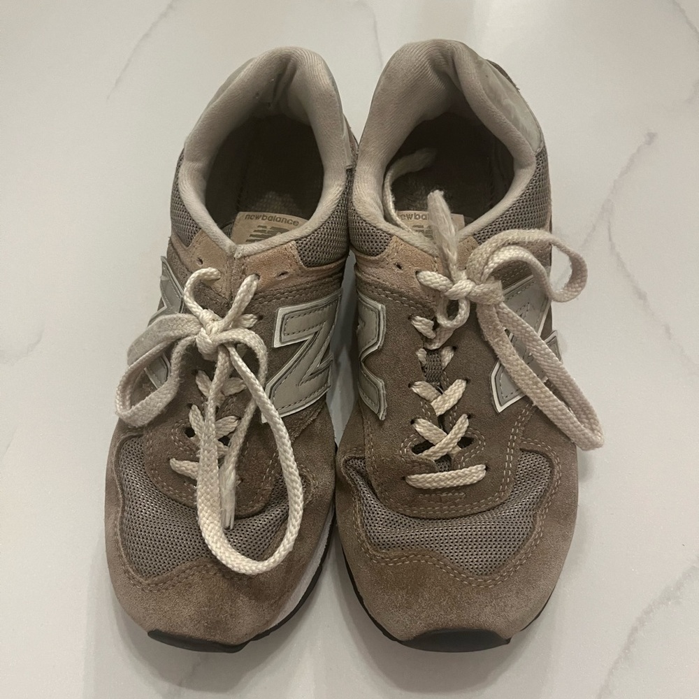 New Balance Brown and Tan Athletic Shoes